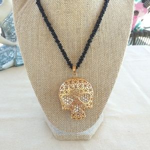 Awesome skull necklace.